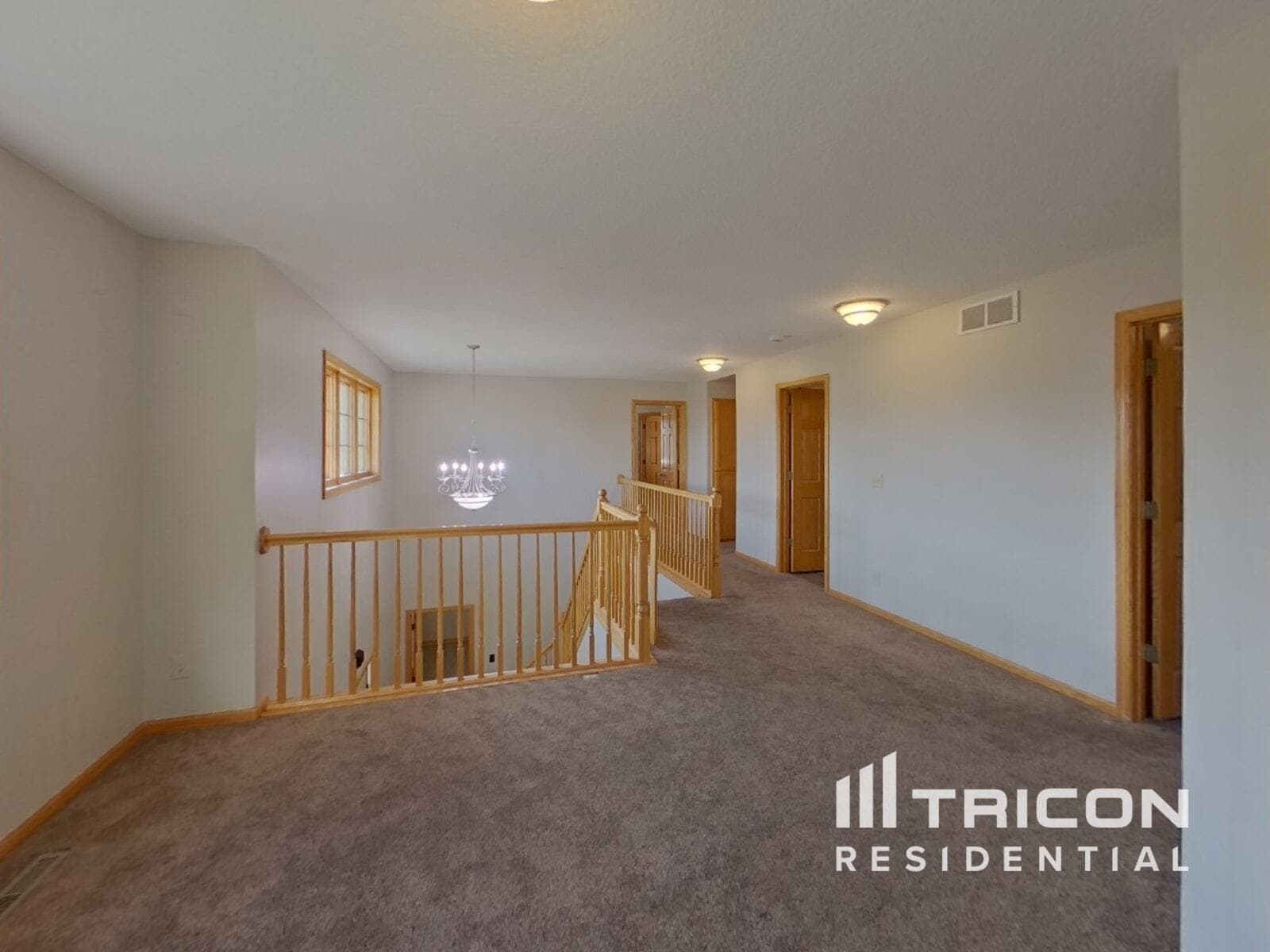 Building Photo - 22209 Red Oak Dr