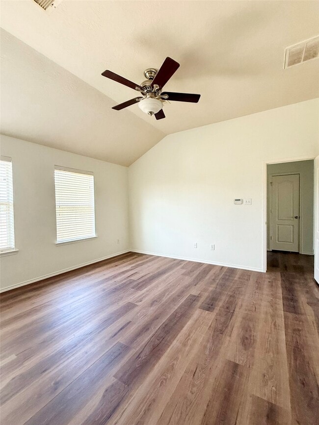 Building Photo - 24623 Colonial Maple Dr
