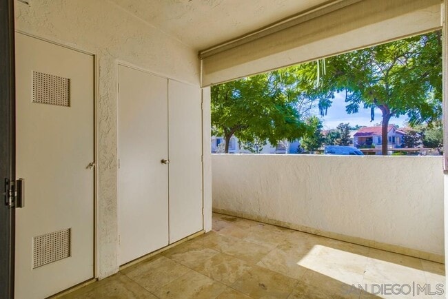 Building Photo - 13115 Wimberly Square