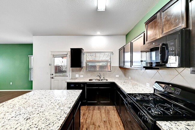 Building Photo - 3520 Black Granite Dr