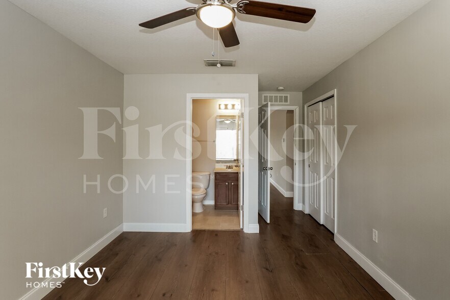 Building Photo - 3470 Heath Dr