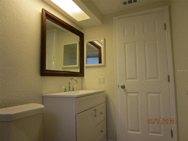 Building Photo - 4032 Westwood Dr
