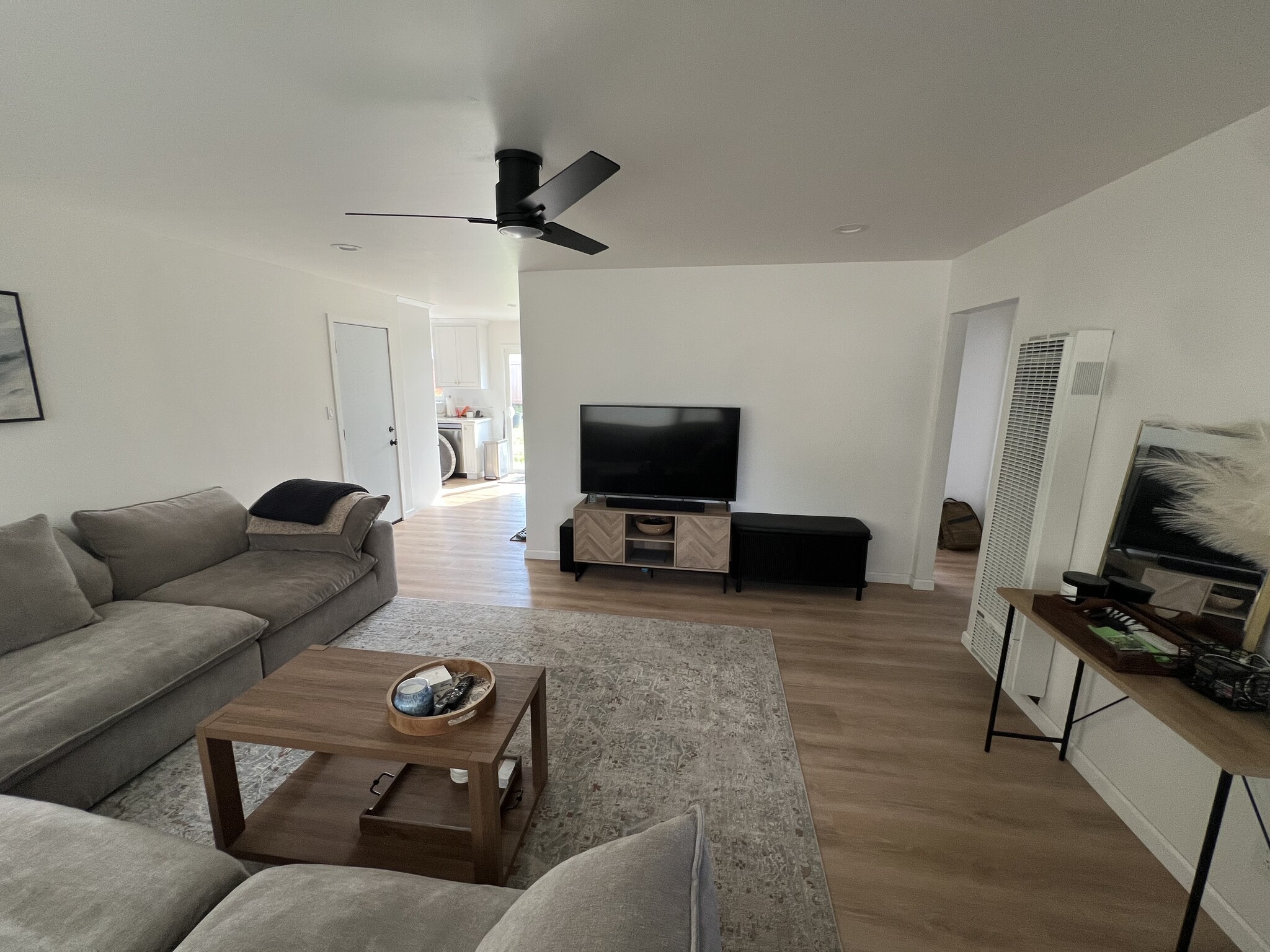 Building Photo - 1609 Huasna Dr