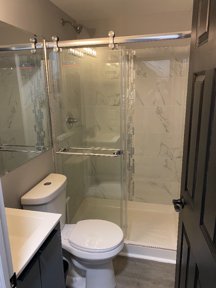 Building Photo - 5019 Belair Rd