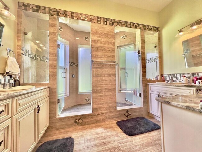 Building Photo - 3900 Reaves Rd