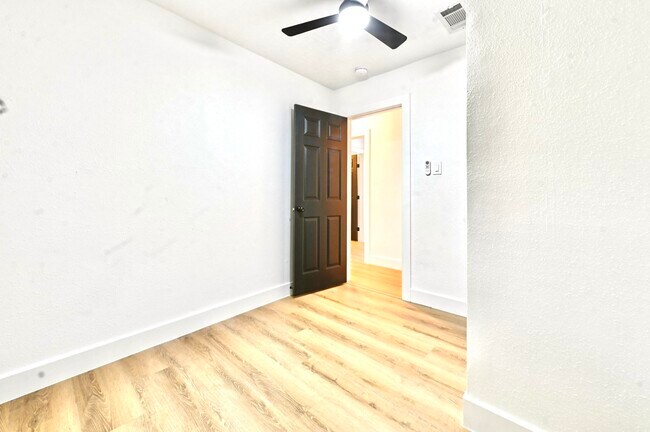 Building Photo - 17307 Eden Ct