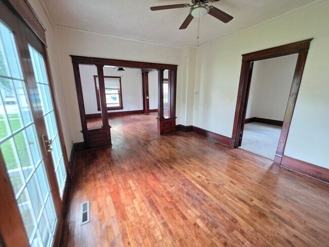 Building Photo - 4 Bed 2 Bath Single Family Home in Wisconsin Rapids