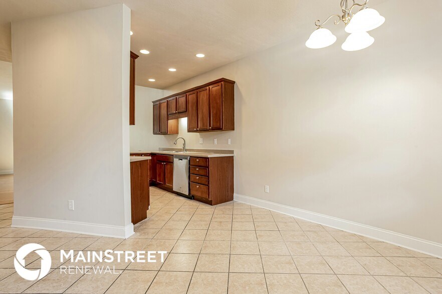 Building Photo - 7456 Earl Gray Way