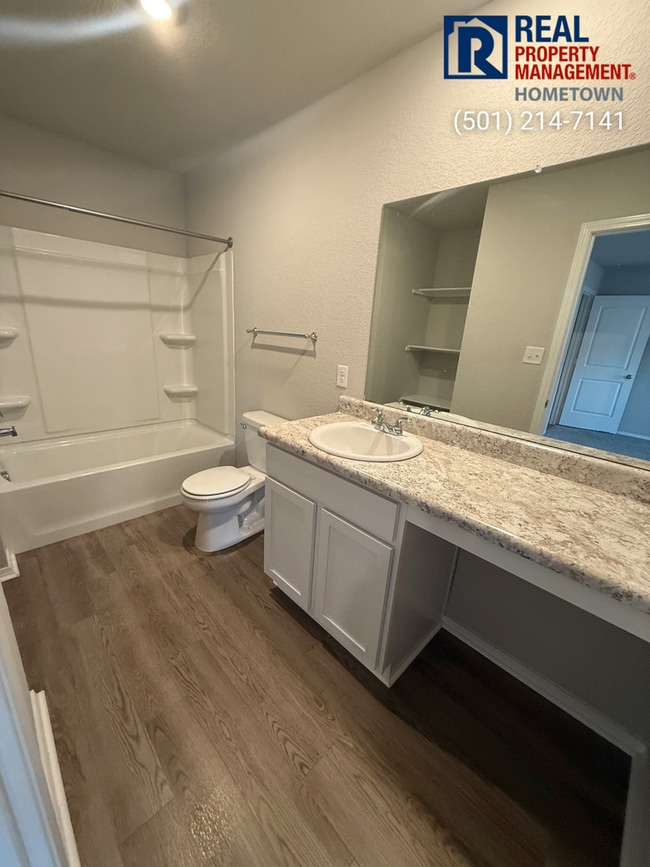 Building Photo - 19 Curly Leaf Ln