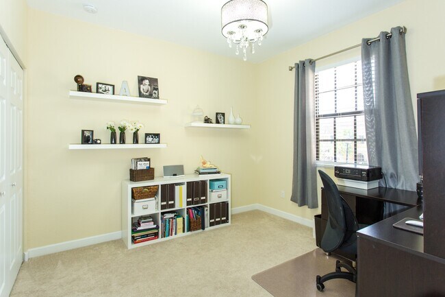 Building Photo - 10426 Wellington Parc Dr