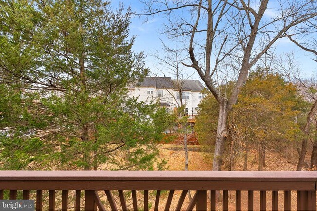 Building Photo - 13584 Cedar Run Ln