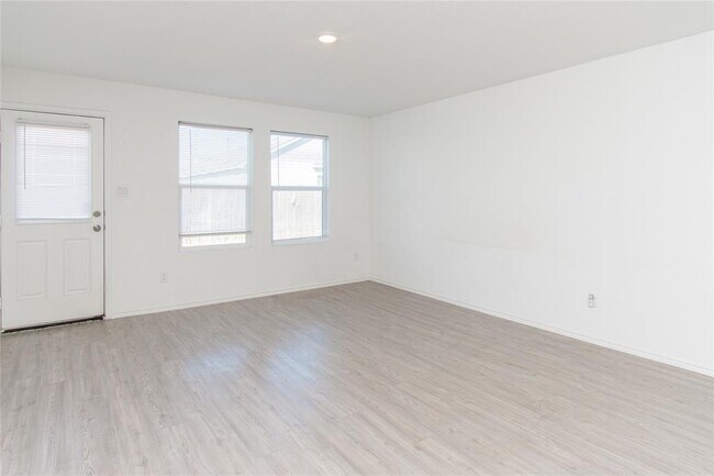 Building Photo - 5812 San Geronimo