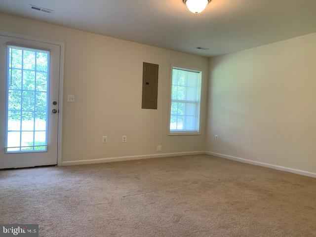 Building Photo - 10415 Westgate Ct