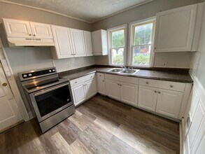 Building Photo - 144-144 Ohio St