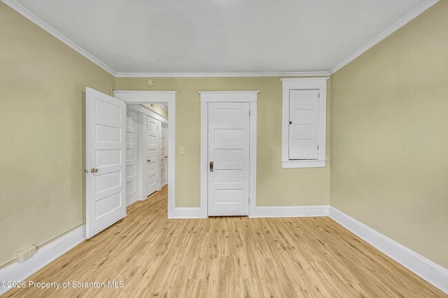 Building Photo - 529 Wheeler Ave