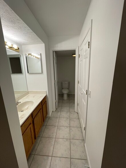 Bathroom - 9642 Crosley Farm Dr