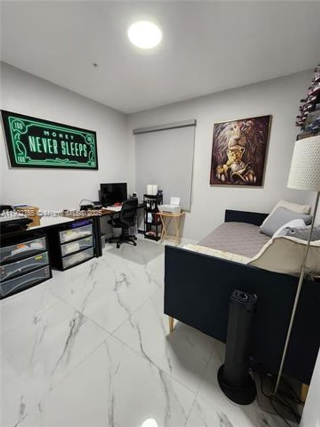 Building Photo - 8363 NW 41st St