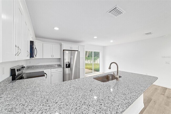 Building Photo - 874 NE 130th Terrace