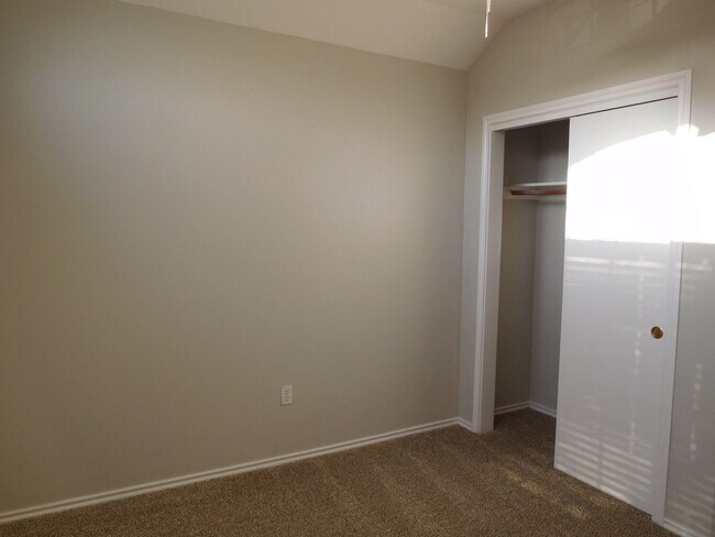 Building Photo - Cute One Story Home in Round Rock