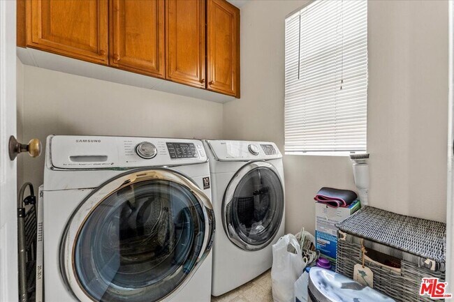 Building Photo - 3653 Medici Ln