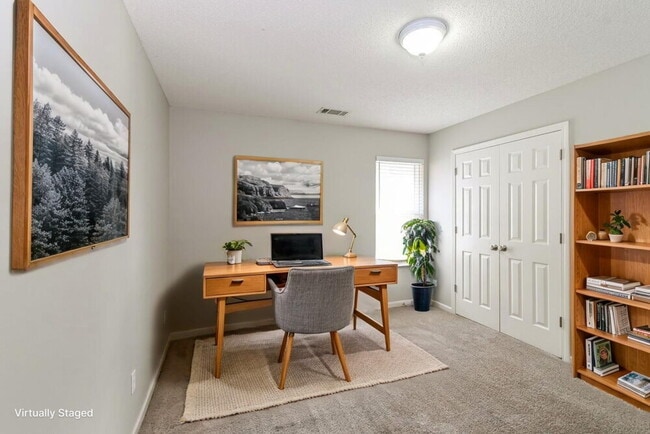 Building Photo - 85 Whispering Ridge Cove