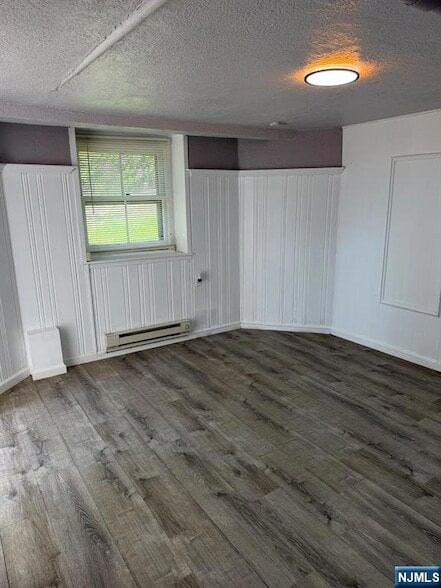 Building Photo - 1283 Valley Rd