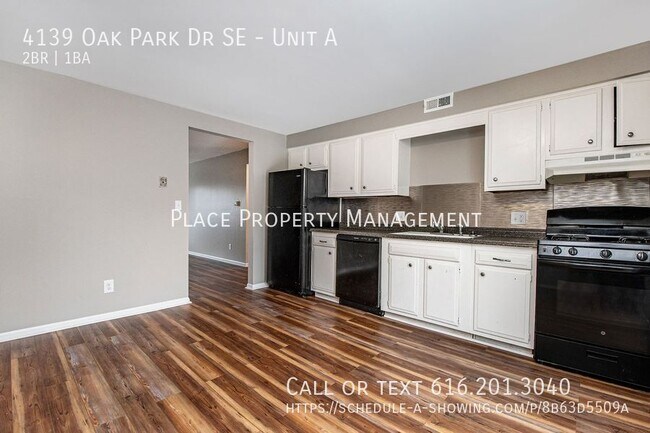 Building Photo - 4139 Oak Park Dr SE