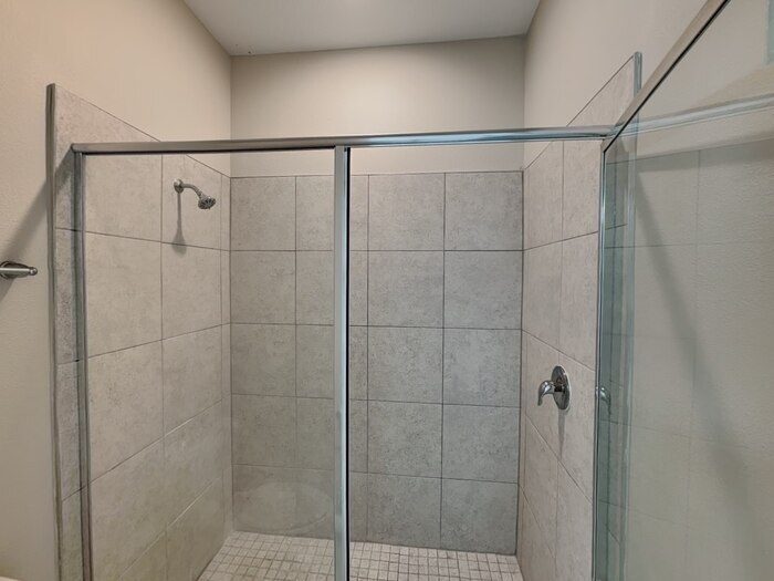 Building Photo - 1403 Flatwood St