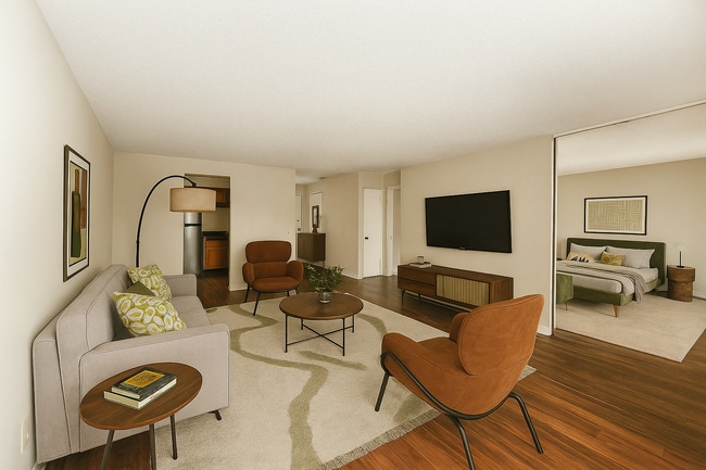 Building Photo - 218 E 32nd St