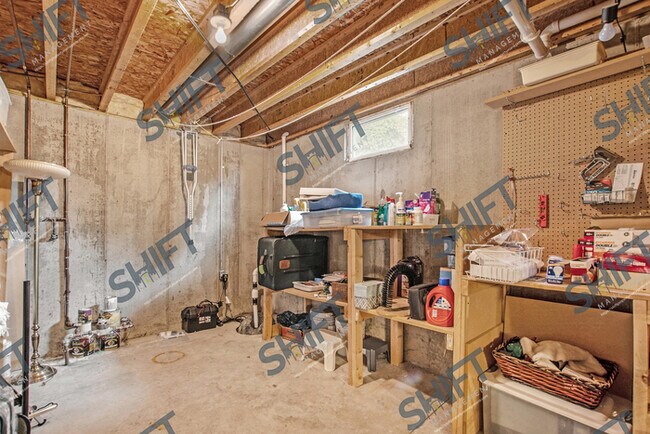Building Photo - 2688 Walnut Hills Ct - 3 bedroom Kentwood ...
