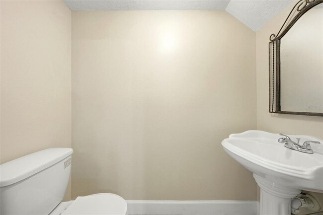 Building Photo - 12311 N Putney Ct