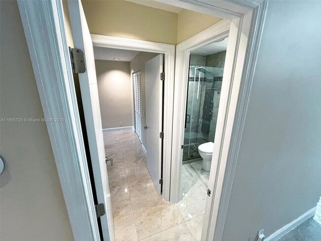 Building Photo - 1462 Springside Dr