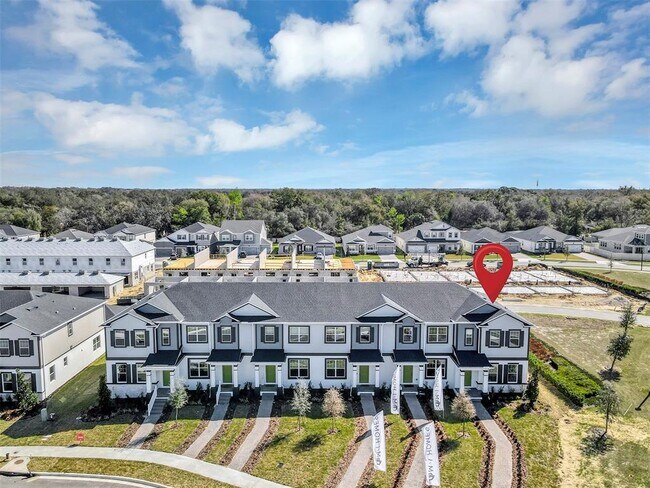 Building Photo - 691 Pothos St