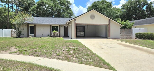 Building Photo - 1340 Paradise Ln
