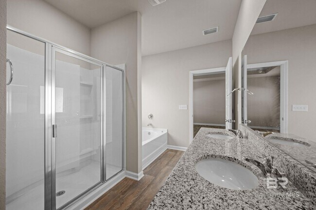 Building Photo - 24154 Veranda Cir