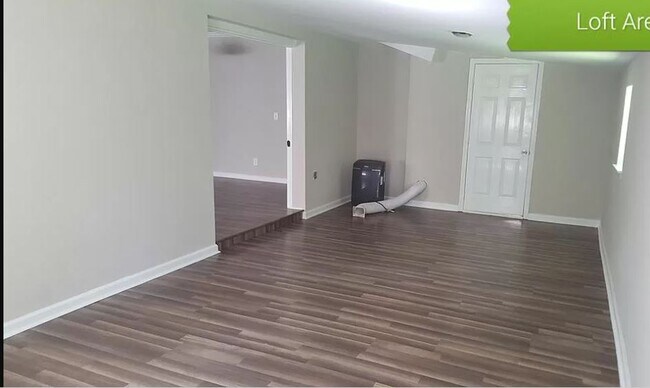 Building Photo - 510 Heritage Dr