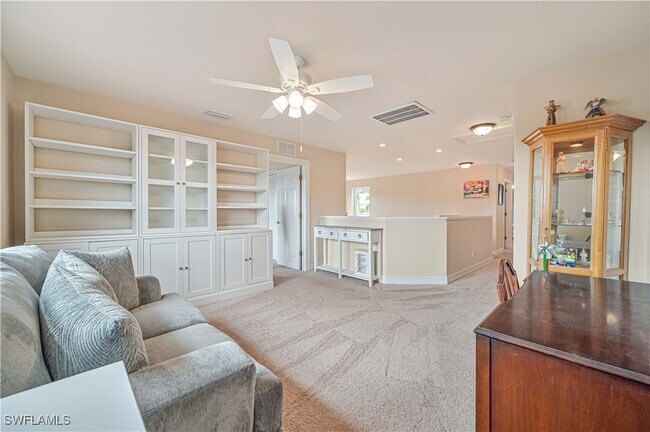 Building Photo - 9280 River Otter Dr