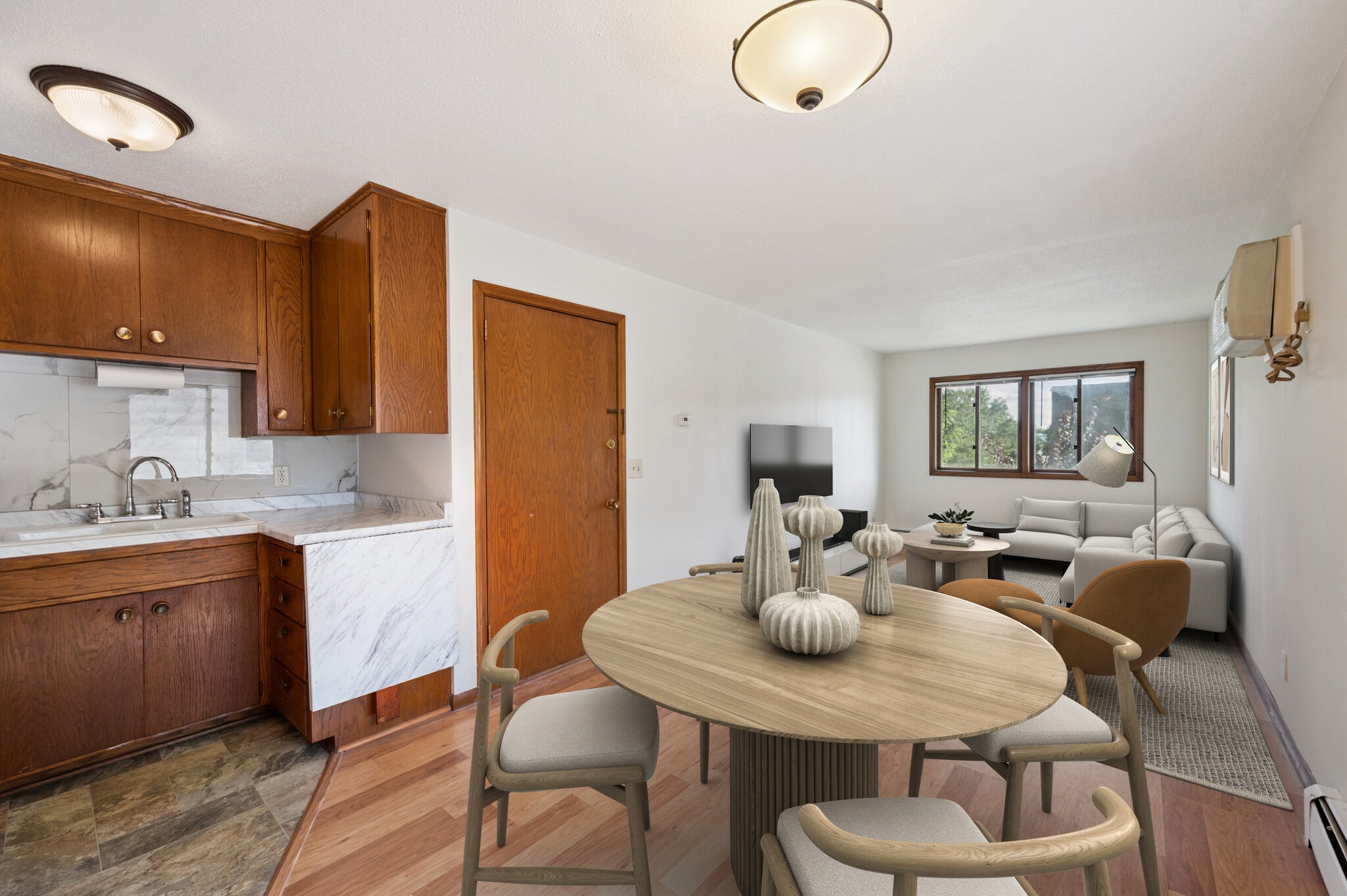 Building Photo - 1916 N 44th Ave