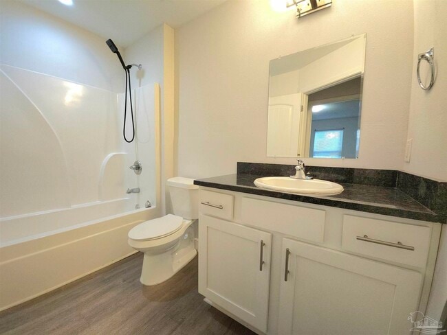 Building Photo - 313 N Navy Blvd