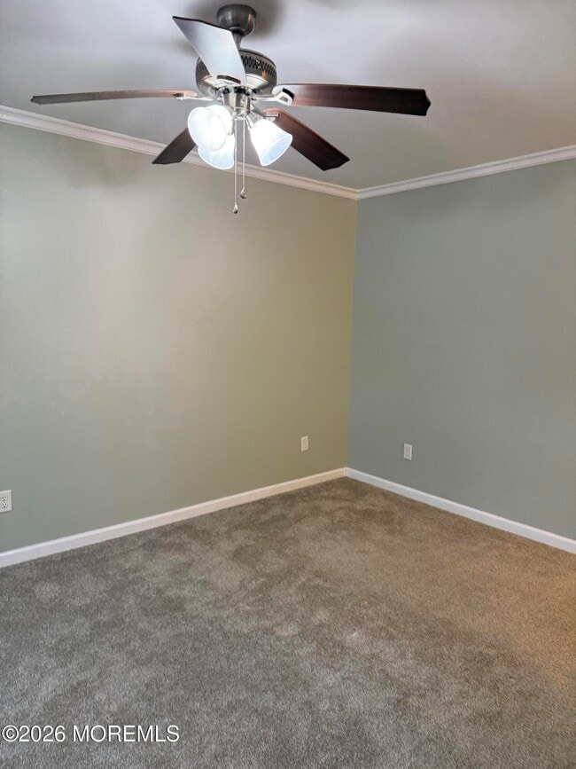 Building Photo - 35 Sternberger Ave