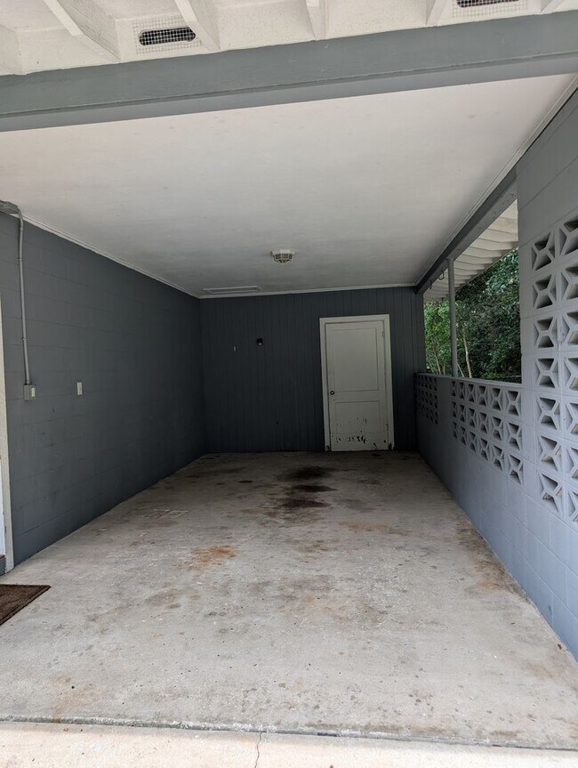 Building Photo - Oakland Terrace rental home