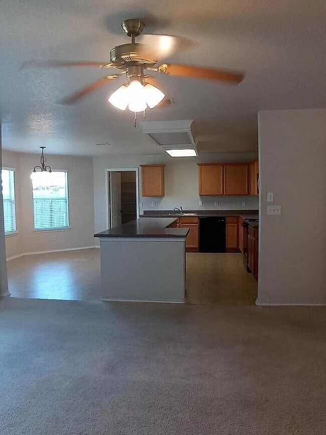 Building Photo - 11231 Sierra Trl