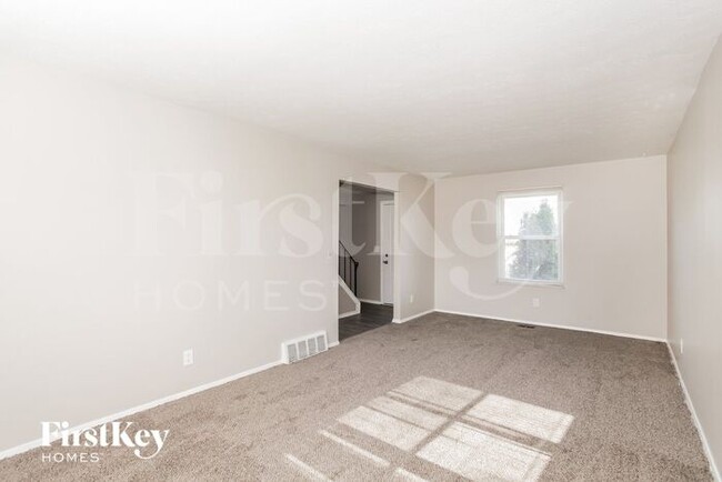 Building Photo - 11849 Hamden Dr