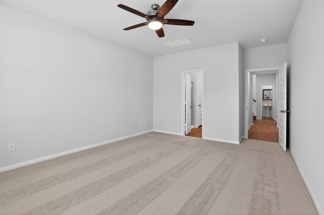 Building Photo - 13320 Burbot Dr