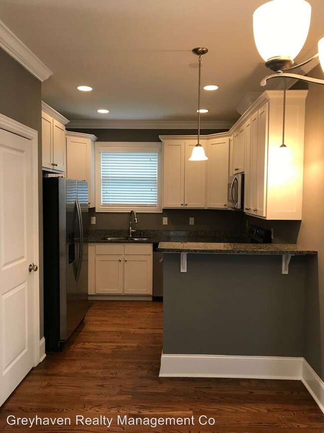 Building Photo - 3 br, 3 bath House - 901 Wall Street