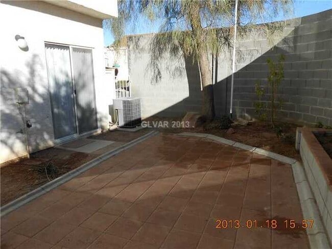 Building Photo - COMING SOON - Ready no later than Mid March