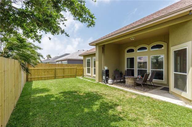 Building Photo - 15134 Barataria Dr