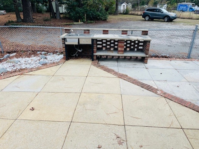 Building Photo - 212 Charles St