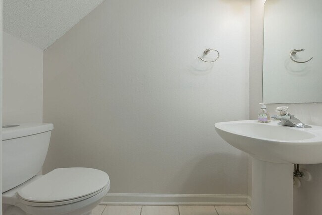 Building Photo - End Unit Water View