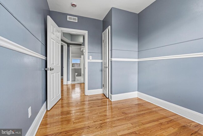 Building Photo - 2410 Keyway